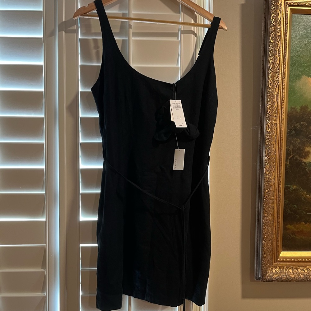 NWT Abercrombie linen black lined dress with scrunchie!